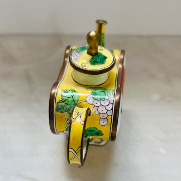 Authentic Kelvin Chen Butterfly Teapot No.132 | Taiwan Cloisonné Enamel | Grape - Picture 4 of 6